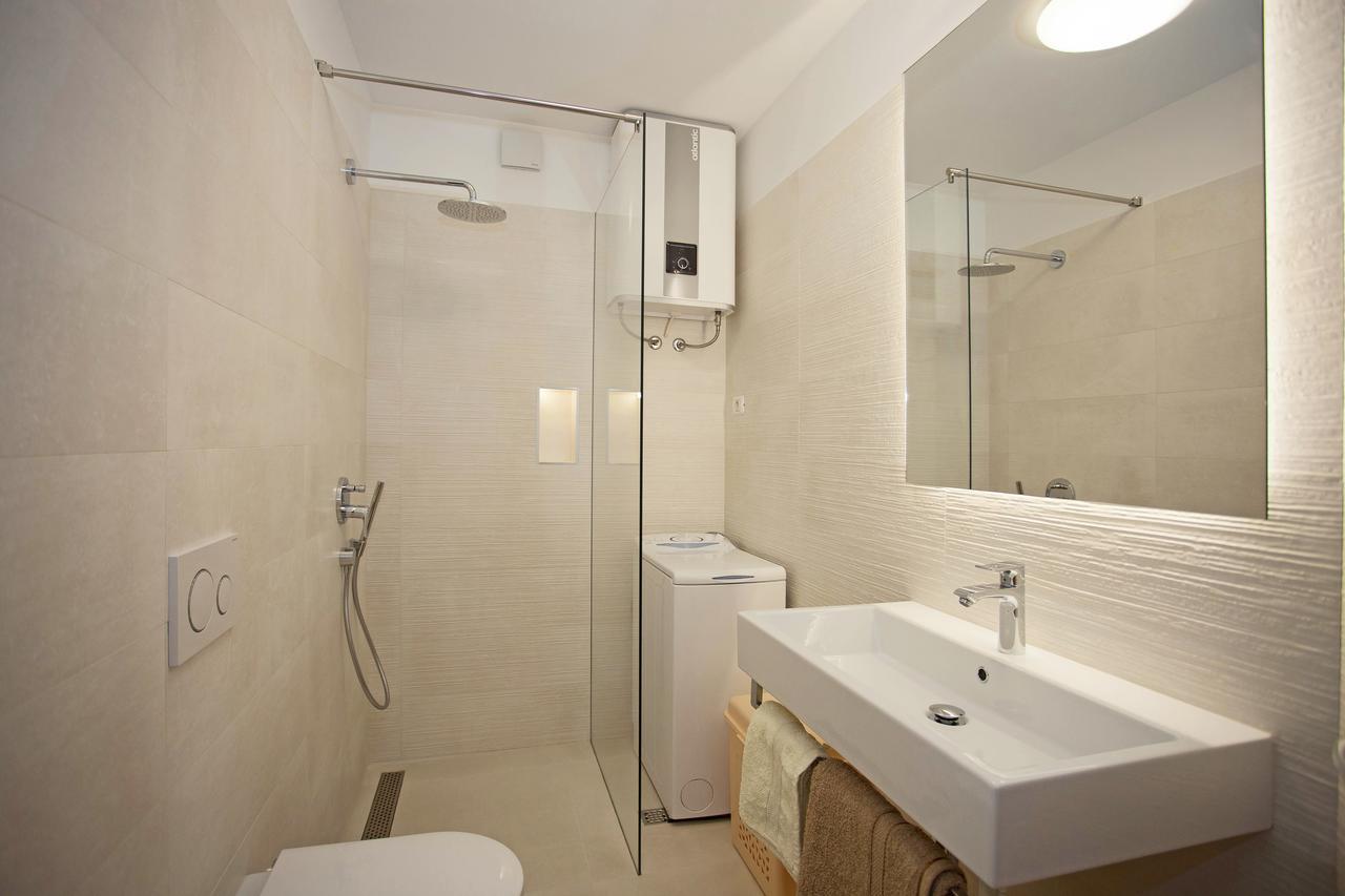 Apartment Pia Rovinj Exterior foto